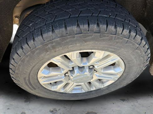 Used 2022 GMC Sierra 2500 Denali AWD/4WD image 9