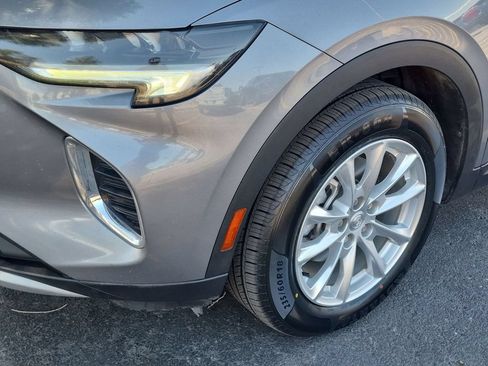 Used 2021 Buick Envision Preferred AWD/4WD image 9