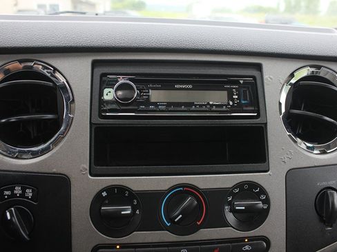 Used 2008 Ford F350 4x4 Crew Cab DRW Super Duty image 16