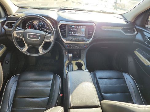 Used 2018 GMC Acadia Denali w/ Technology Package image 12