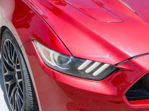 Used 2017 Ford Mustang GT w/ GT Performance Package RWD image 4