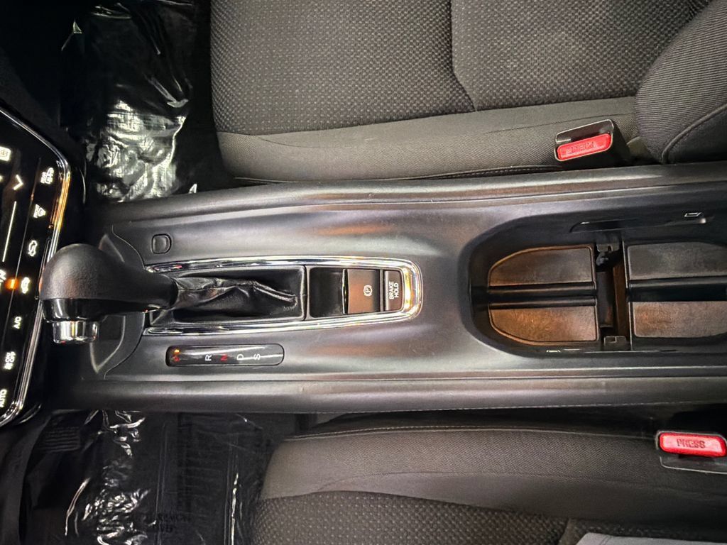 Used 2022 Honda HR-V EX image 31