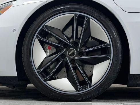 Used 2023 Audi RS e-tron GT w/ Carbon Performance Package AWD/4WD image 12