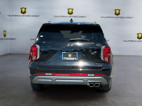 Used 2024 Hyundai Palisade SEL FWD image 6