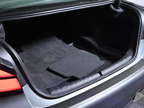 Used 2023 BMW M550i xDrive w/ Executive Package AWD/4WD image 38