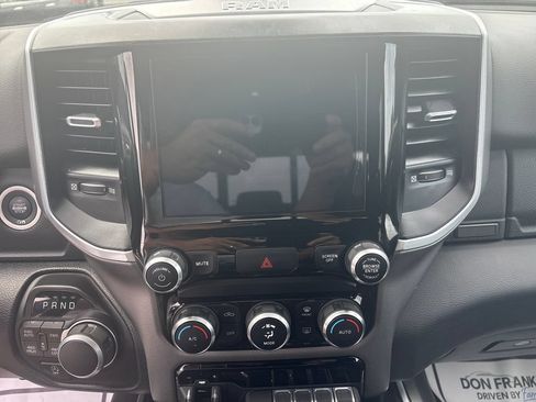 Used 2022 RAM 1500 Big Horn AWD/4WD image 15
