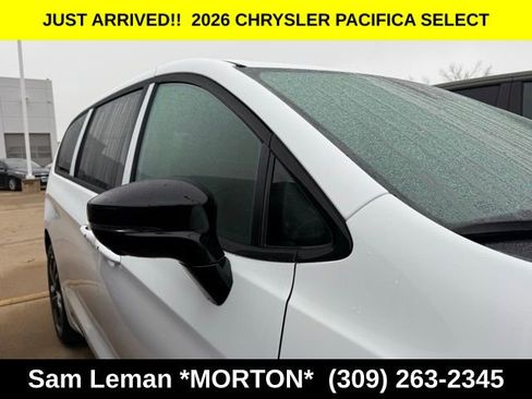 New 2026 Chrysler Pacifica Select image 5