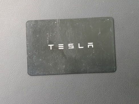 Used 2024 Tesla Model 3 Standard Range RWD image 31
