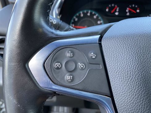 Used 2022 Chevrolet Traverse LT w/ LPO, Floor Liner Package image 17