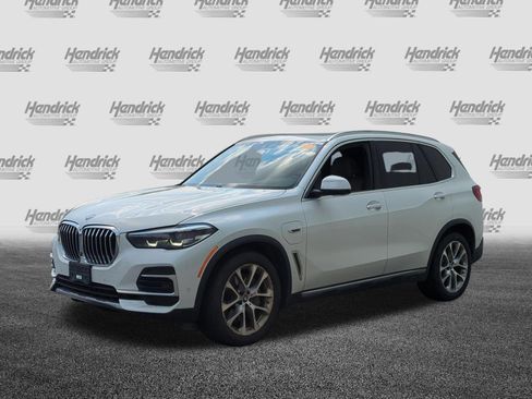 Used 2022 BMW X5 xDrive45e w/ Climate Comfort Package AWD/4WD image 6