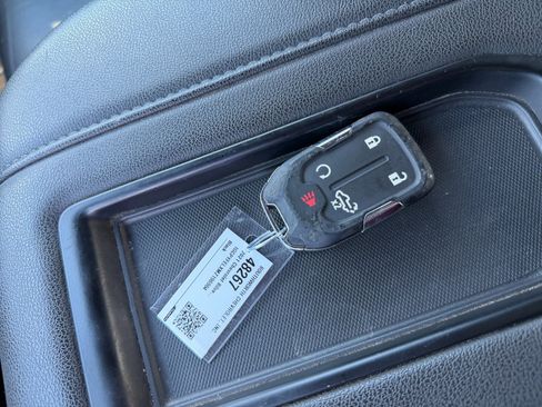 Used 2021 Chevrolet Silverado 1500 LT Trail Boss w/ Convenience Package II AWD/4WD image 26