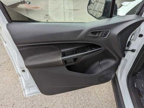 Used 2018 Ford Transit Connect XL image 12
