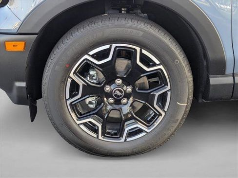 New 2025 Ford Bronco Sport Outer Banks image 9