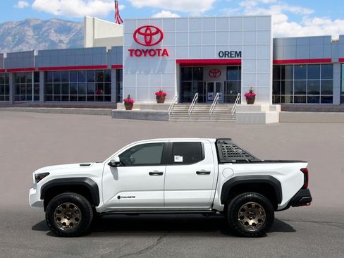 New 2026 Toyota Tacoma 4x4 Double Cab Hybrid w/ Tow Tech Package image 5
