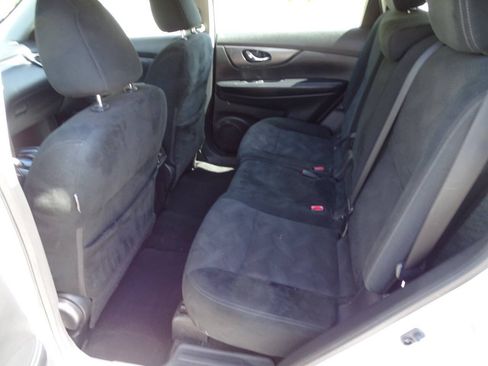 Used 2015 Nissan Rogue AWD S 2.5L 4-Cyl SUV image 24