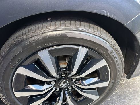 Used 2024 Honda Civic EX image 12