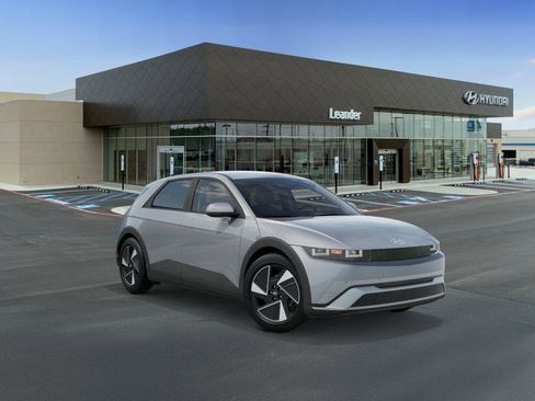 New 2026 Hyundai Ioniq 5 SEL RWD image 2