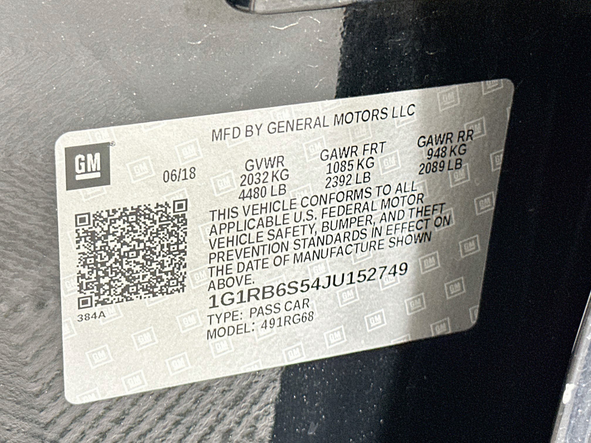 Used 2018 Chevrolet Volt Premier w/ Driver Confidence Package FWD image 12