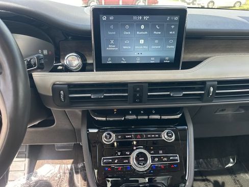 Certified 2022 Lincoln Corsair Reserve w/ Elements Package FWD image 21
