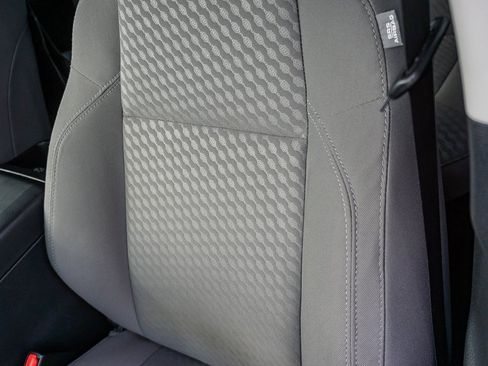 Used 2022 Toyota Tacoma SR5 image 19