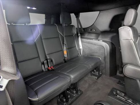 Used 2023 Cadillac Escalade ESV Sport AWD/4WD image 24