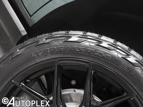 Used 2025 GMC Yukon AT4 Ultimate image 39