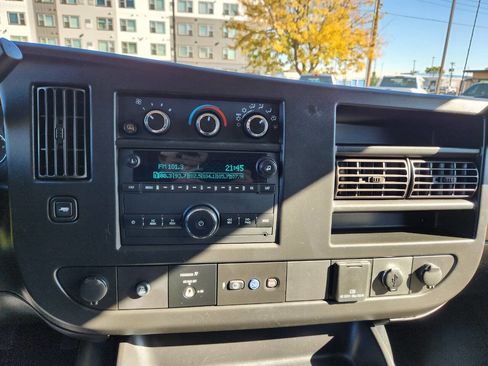 Used 2020 Chevrolet Express 2500 w/ Driver Convenience Package image 16
