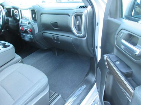 Certified 2019 Chevrolet Silverado 1500 LT w/ All-Star Edition AWD/4WD image 22