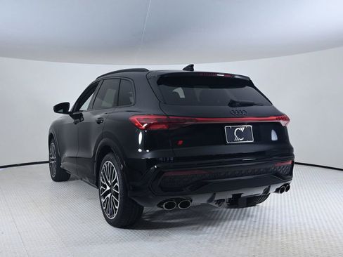 New 2025 Audi SQ5 Premium Plus image 3
