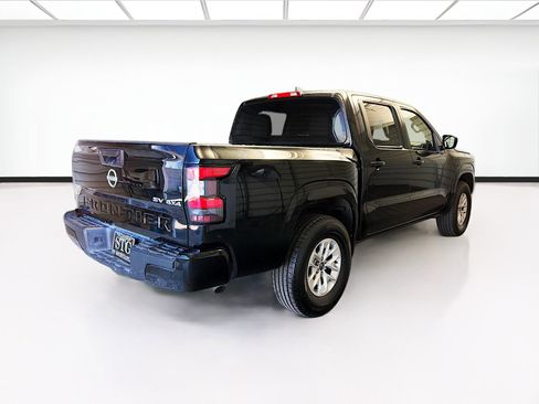 Used 2024 Nissan Frontier SV AWD/4WD image 4