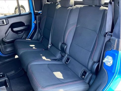 Used 2021 Jeep Gladiator Rubicon AWD/4WD image 25