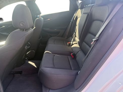 Used 2024 Chevrolet Malibu LT image 11