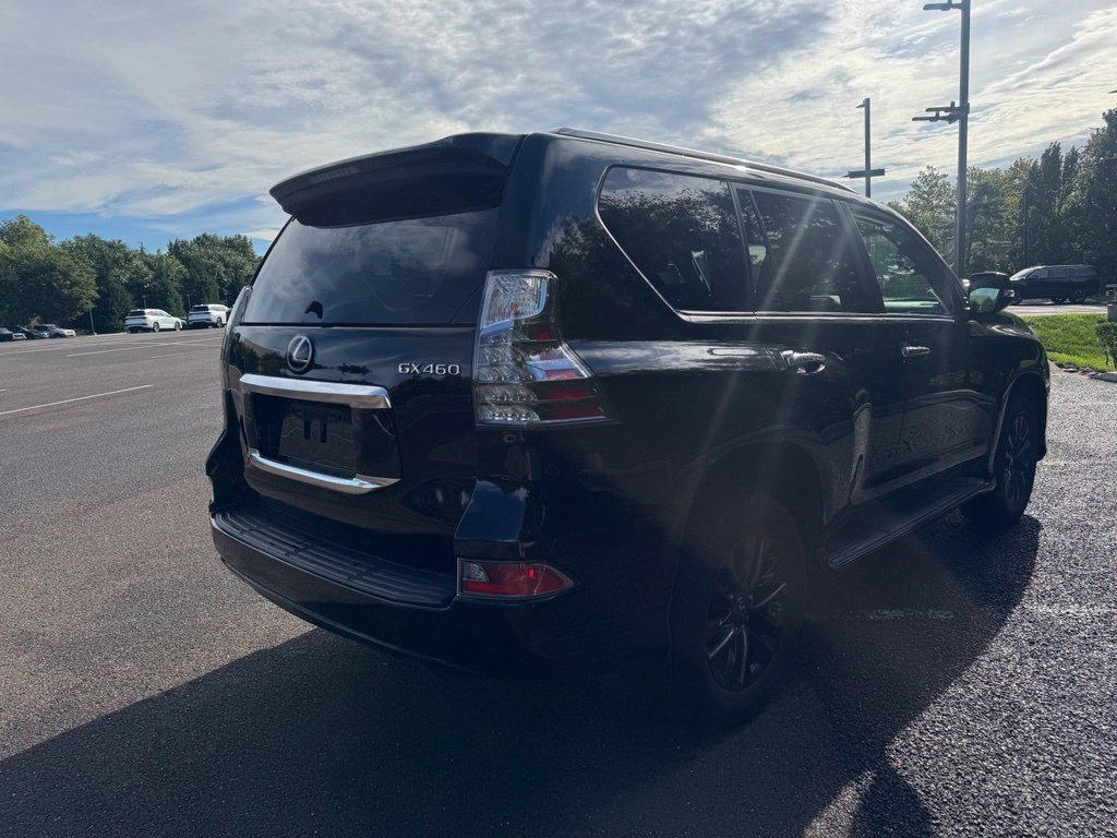 Certified 2020 Lexus GX 460 Premium w/ Premium Package AWD/4WD image 4