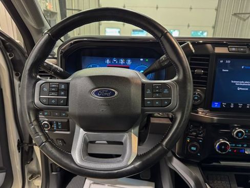 Used 2023 Ford F450 Lariat w/ Lariat Ultimate Package AWD/4WD image 13