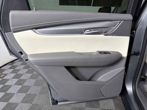 Used 2024 Cadillac XT5 Premium Luxury w/ Technology Package image 20