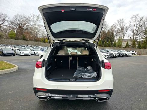 New 2026 Mercedes-Benz GLC 300 4MATIC image 9