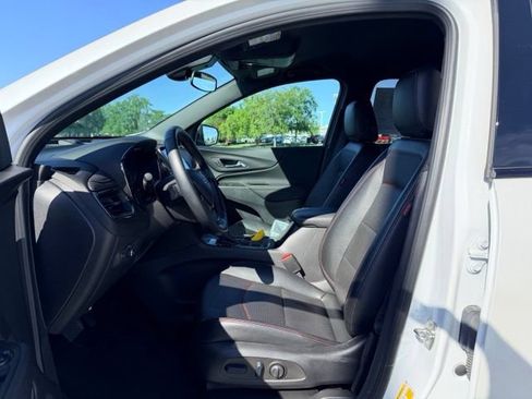 Used 2023 Chevrolet Equinox RS w/ RS Leather Package AWD/4WD image 7