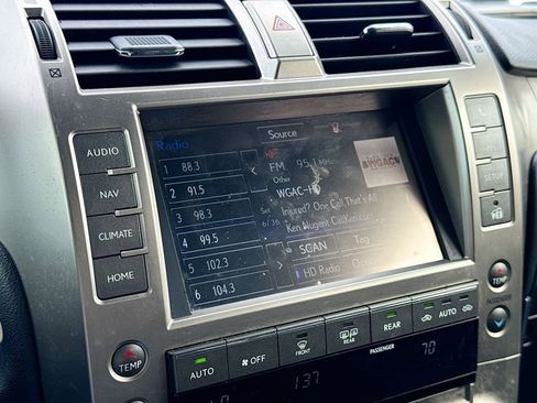 Used 2020 Lexus GX 460 Premium image 25