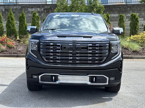 Used 2023 GMC Sierra 1500 Denali Ultimate AWD/4WD image 3
