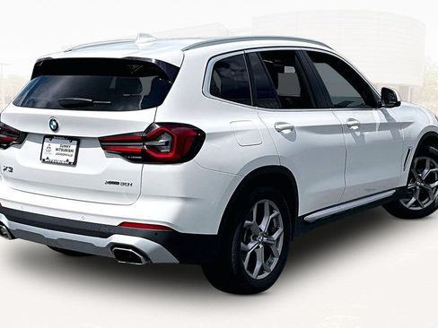 Used 2022 BMW X3 xDrive30i AWD/4WD image 6