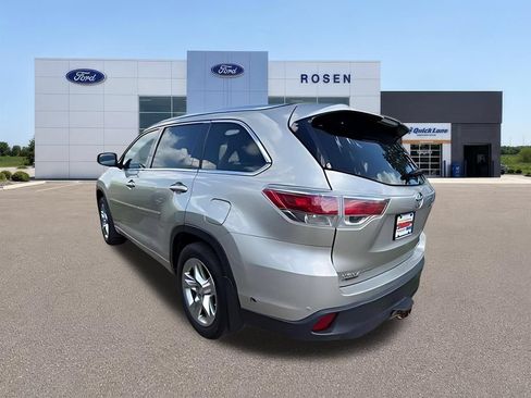 Used 2014 Toyota Highlander Limited Platinum AWD/4WD image 4
