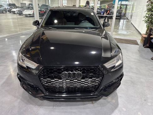 Used 2018 Audi A4 2.0T Ultra Premium w/ Convenience Package FWD image 2