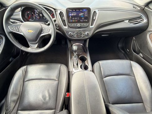 Used 2024 Chevrolet Malibu LT FWD image 13