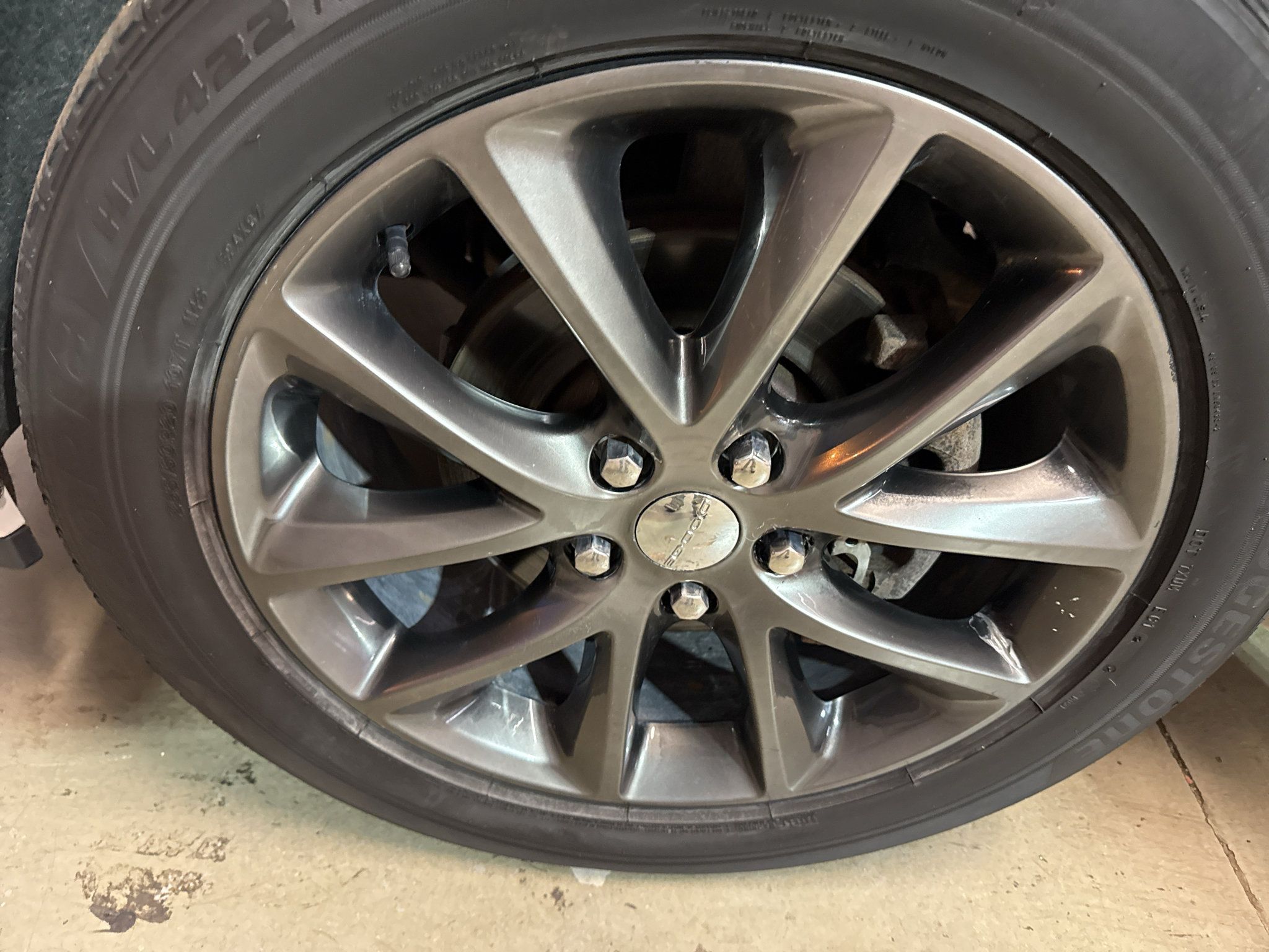 Used 2018 Dodge Durango GT AWD/4WD image 32