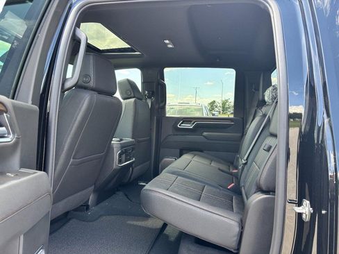 New 2026 Chevrolet Silverado 2500 High Country w/ High Country Premium Package AWD/4WD image 5