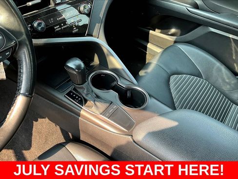 Used 2022 Toyota Camry SE FWD image 18