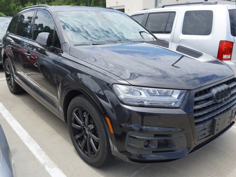 Used 2018 Audi Q7 3.0T Prestige w/ Prestige Package AWD/4WD image 3