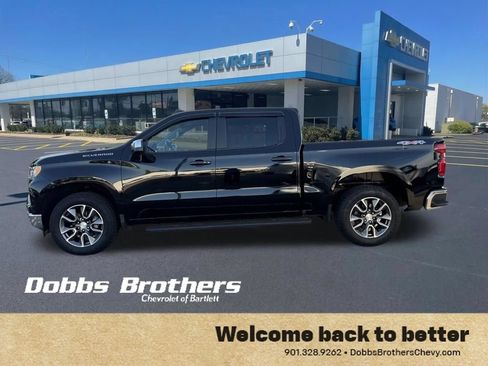 Used 2023 Chevrolet Silverado 1500 LT AWD/4WD image 4