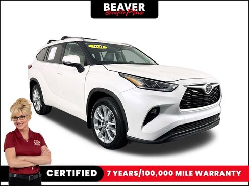 Used 2021 Toyota Highlander Limited image 1