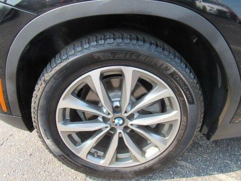 Used 2019 BMW X3 xDrive30i w/ Driving Assistance Package AWD/4WD image 7